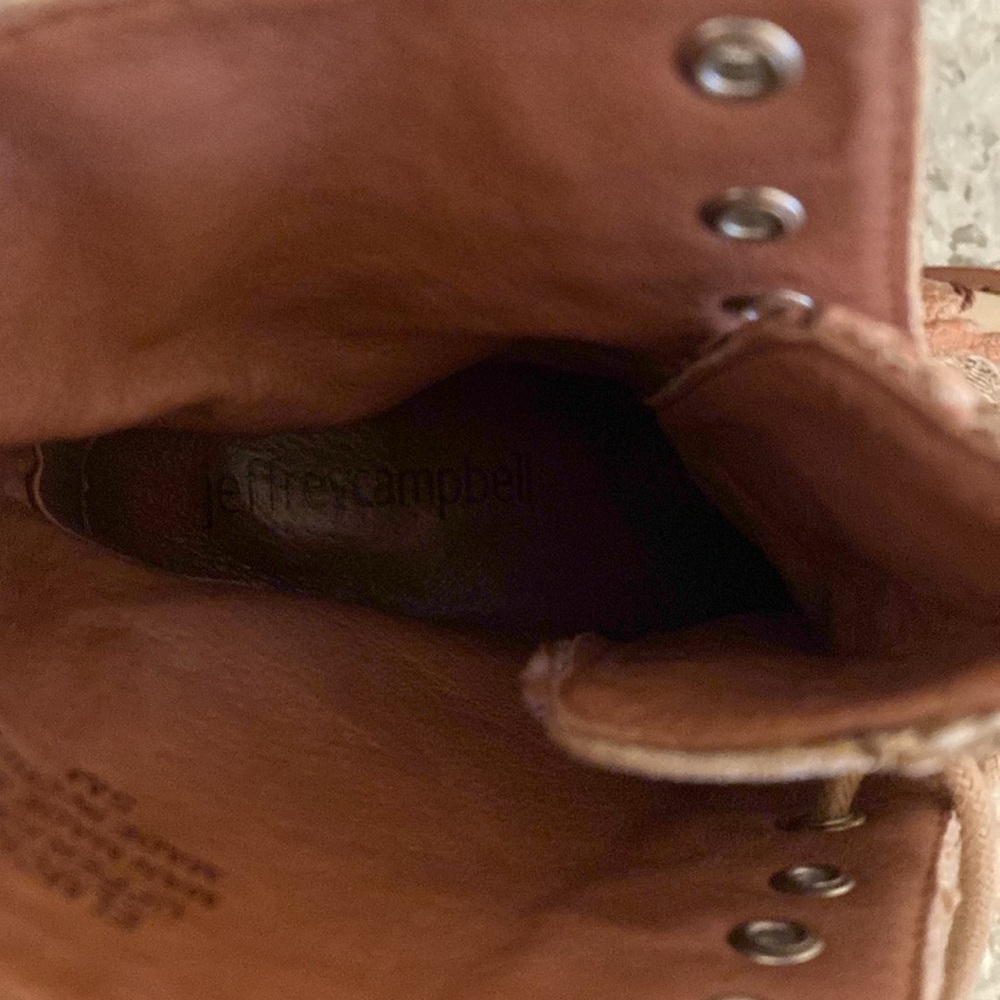 Jeffery Campbell Elmcroft RARE - Picture 3 of 5